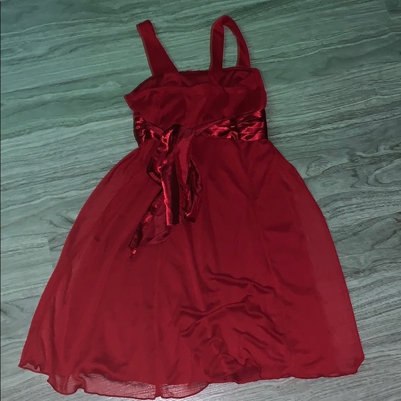 Red Dress - Picture 2 of 2